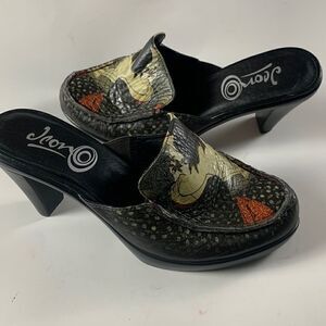 Women’s J CON heels clogs shoes 5.5 leather icon artsy colorful